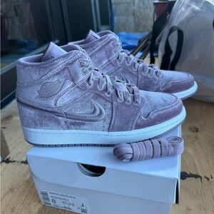 Nike Air Jordan High-Top Sneakers